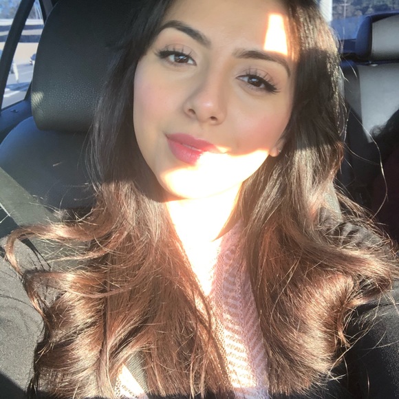 Meet, Jessica - Picture 1 of 1